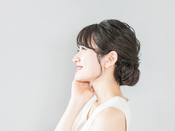 美しい肌の女性